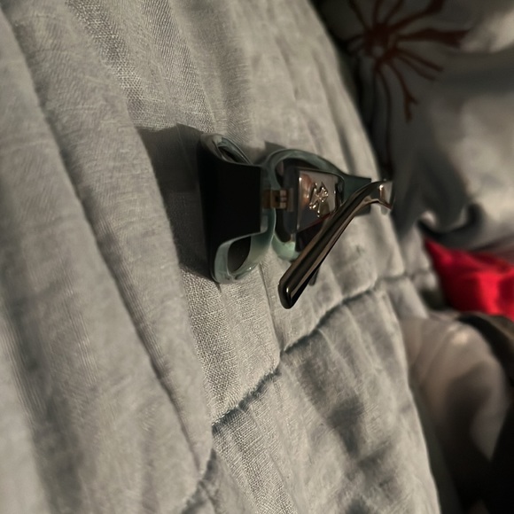 Sunglasses - Picture 3 of 3